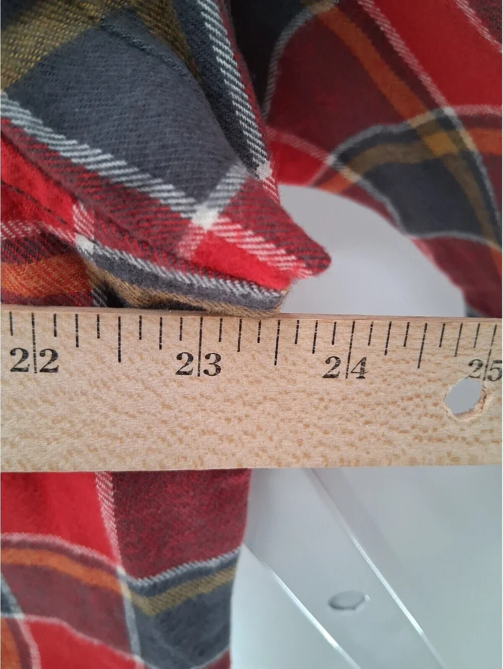 Duluth Flannel Shirt Men’s Medium Tall Red Free Swingin' Relaxed Fit Work Plaid